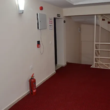 马尔卡酒店 2* 安塔利亚